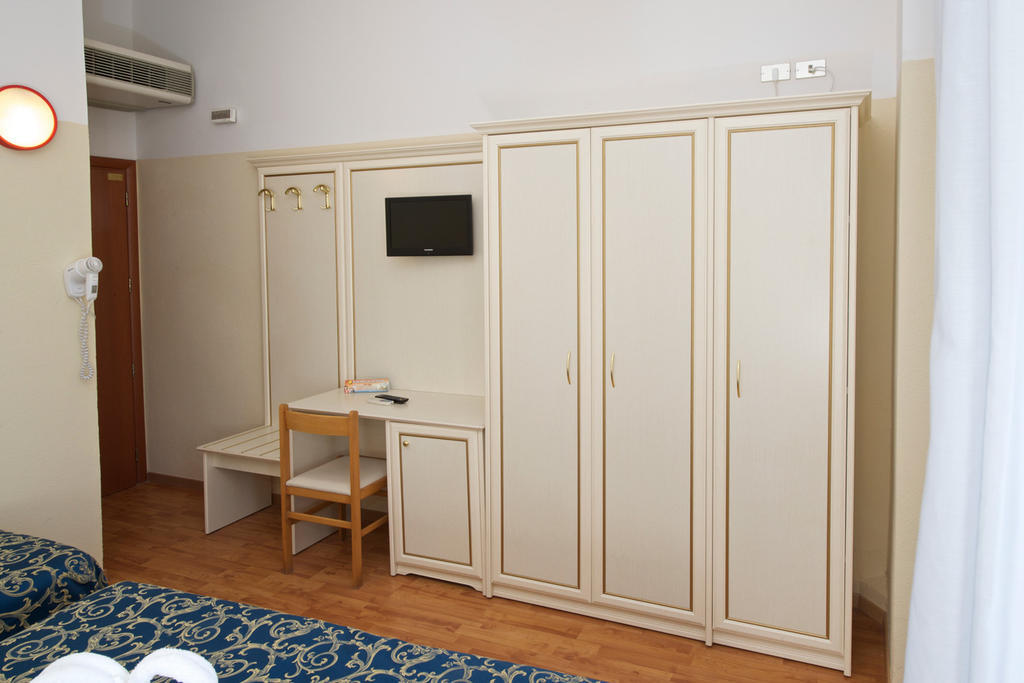 Hotel Garden Cattolica Room photo