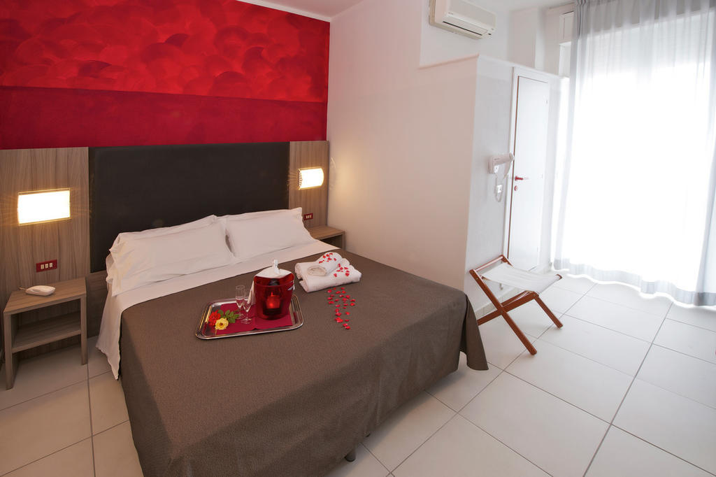 Hotel Garden Cattolica Room photo