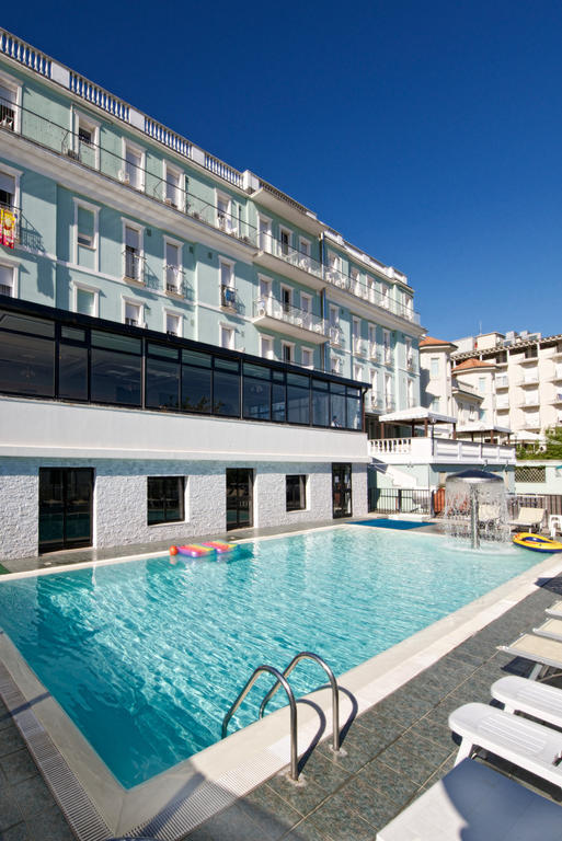 Hotel Garden Cattolica Exterior photo